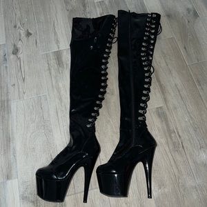 Dollskill Demonica Boots